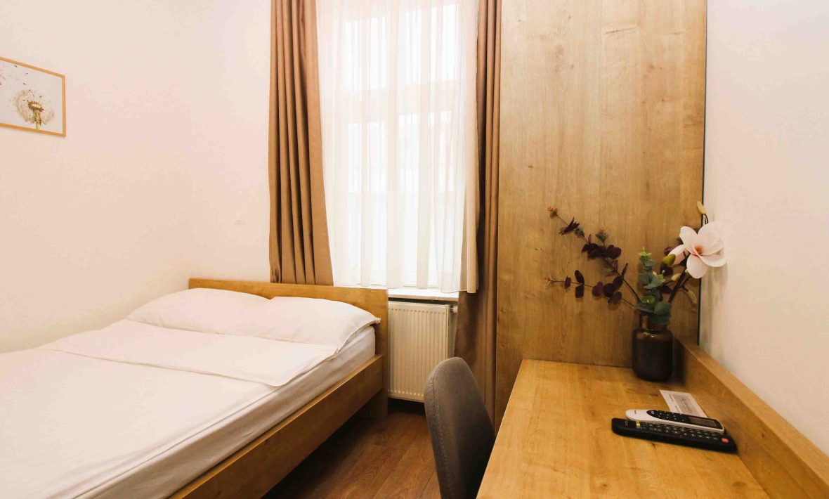 Deluxe Double Room S3